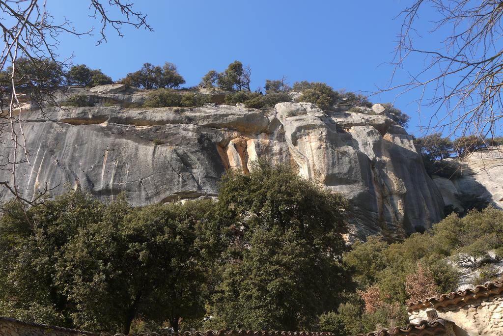 Auberge Des Seguins Buoux Екстер'єр фото