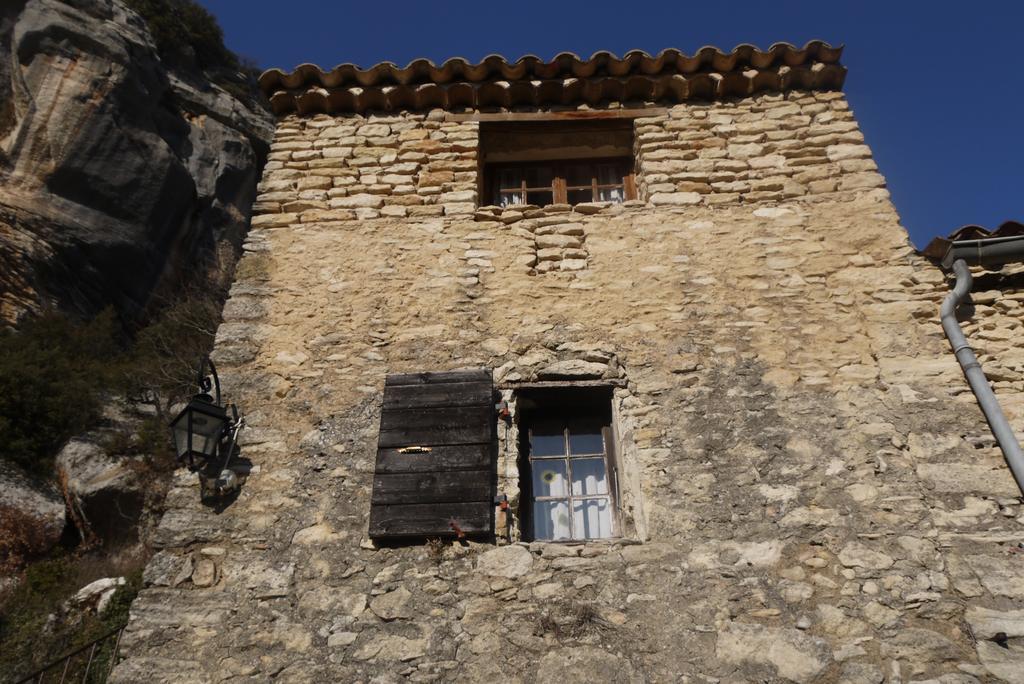 Auberge Des Seguins Buoux Екстер'єр фото